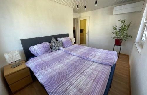 Reutlingen-Sickenhausen Appartement | Sonnige 3 Zimmer Wohnung mit schönem Balkon im Grünen