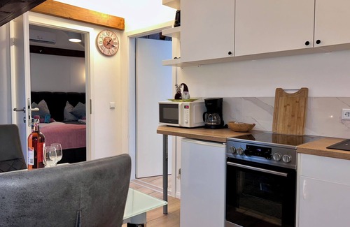 Jueterbog Appartement | Sonnige Dachgeschoss-oase! 🏝