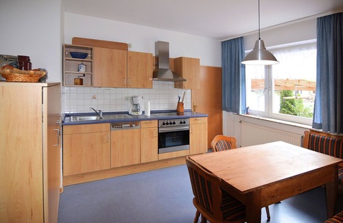 Bad Wildungen Appartement | Sonnige Ferienwohnung à Huddingen dans Waldnähe