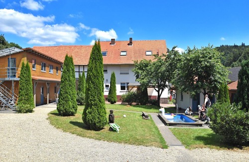 Bad Wildungen Appartement | Sonnige Ferienwohnung à Huddingen dans Waldnähe