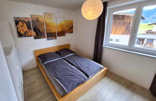 Axams Appartement | sonnige Ferienwohnung mit Balkon
