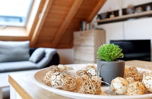 Kadelburg Appartement | Sonnige Ferienwohnung mit Balkon