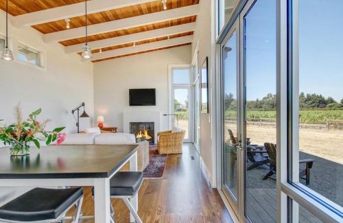 Vineburg Maison | Sonoma-Napa Wine Country Retreat Surrounded By Vineyards, Views, & Privacy