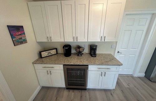 Pelican Maison | Soothing 2-bedroom house with AC, Pool & Hot tub with Privacy in Cape Coral