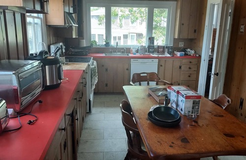 Ocean Bluff-Brant Rock Maison | Soothing 3-bedroom house with AC in Marshfield's exclusive beach community!