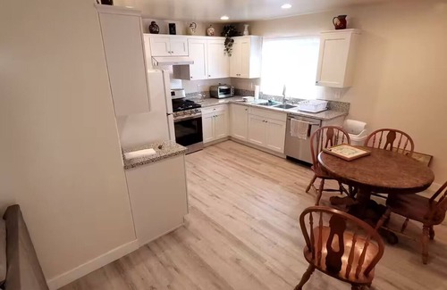 Orcutt Maison | Soothing 3-bedroom house in Orcutt