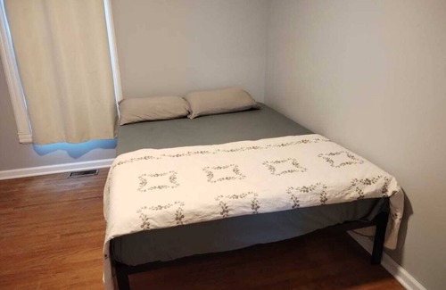 Galesburg Appartement | Soothing apartment with AC in charming Galesburg