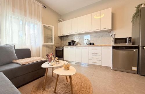 Korinos Maison | Sophia's Coastal Retreat
