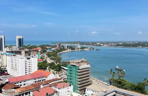 Kisutu Appartement | Sophisticated 4-Bed Central Business District Retreat with City Views