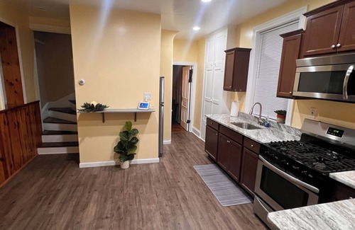 Bethlehem Maison | Sophisticated and spacious 7BR home— perfect for families, crews, professionals