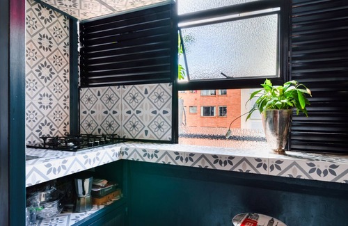 Financial District Appartement | Sophisticated Apt at famous fashion designer home with balcony