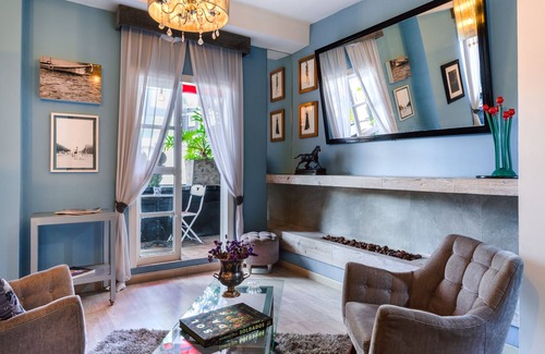 Financial District Appartement | Sophisticated Apt at famous fashion designer home with balcony