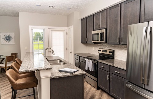 Bayberry Maison | Sophisticated Golf Community Townhouse!–3442
