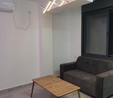 Haifa Appartement | Sophisticated Modern retreat