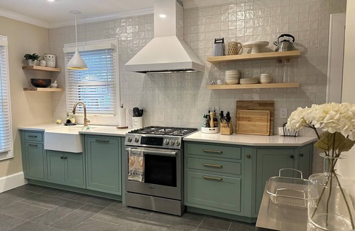 Watkins Glen Maison | Sophisticated & Stylish Home in the Center of it All
