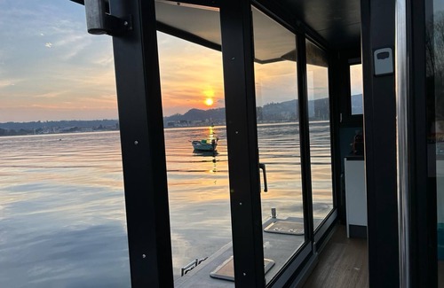 Angera Location De Bateaux | Sopra L'acqua - Houseboat