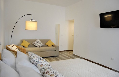 Bagnoli Maison | Sorriso 98 B&B