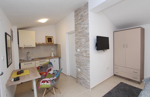 Borik Appartement | SORRISO Studio Apartment
