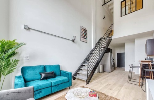 West Philadelphia Appartement | Sosuite | 1BR Loft w W/D, Gym, Lounge