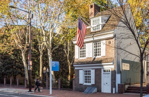 Old City Appartement | Sosuite | 2BR Apt w Laundry, Kitchen