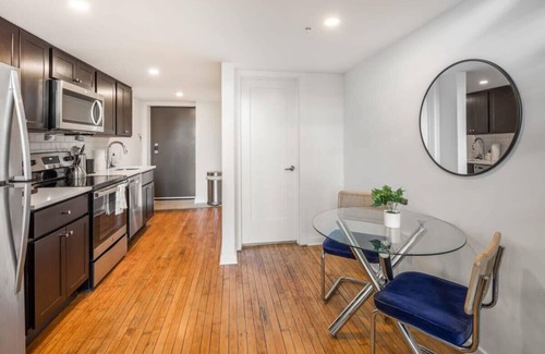 West Philadelphia Appartement | Sosuite | Studio Loft w W/D, Gym, Lounge