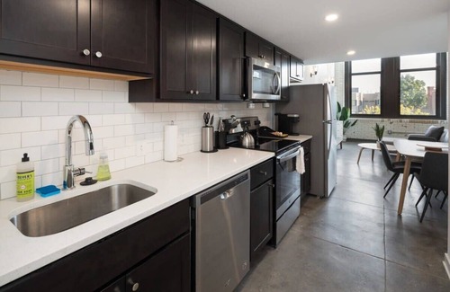 West Philadelphia Appartement | Sosuite | Studio Loft w W/D, Gym, Lounge