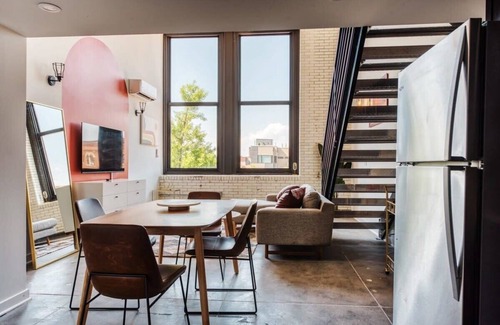 West Philadelphia Appartement | Sosuite | Studio Loft w W/D, Gym, Lounge