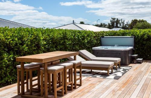 Martinborough Maison | Sotally Tober Retreat