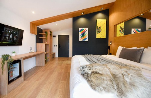 Cioplea Appartement | SOUL'S RETREAT - Stylish Hotel Room in Predeal