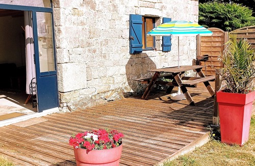 Pouldergat Maison | Gîte authentique entre bois, vignes et plages