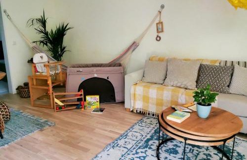 Niederzwehren Appartement | Souterrainwohnung mit großem Garten und Sauna