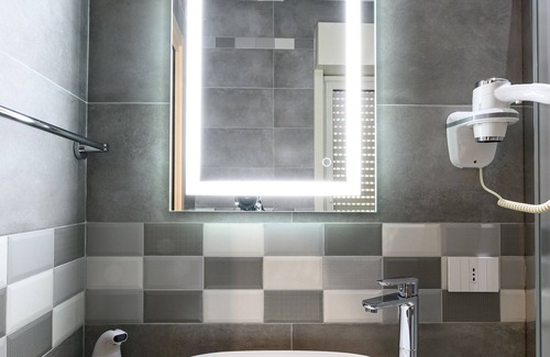 Canicatti Maison | South Area Affittacamere (self check-in) Triple room with kitchen