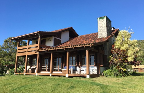 South Region Maison | FRONT SUD DE LA PLAGE DE SILVEIRA À GAROPABA