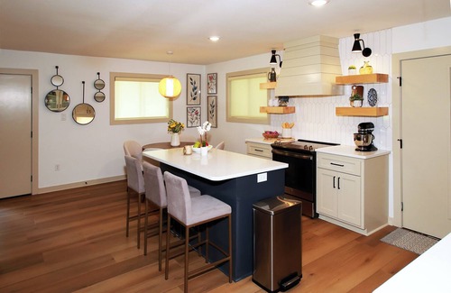 Conway Maison | SOUTH HOUSE is convenient, comfortable and close to UCA.