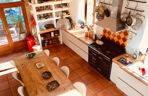 Puimisson Villa | Ancienne ferme en pierre avec piscine privée et 5 chambres climatisées