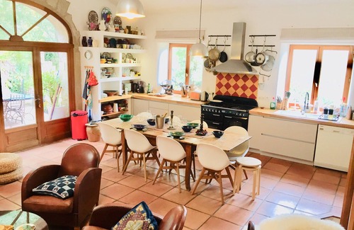 Puimisson Villa | Ancienne ferme en pierre avec piscine privée et 5 chambres climatisées