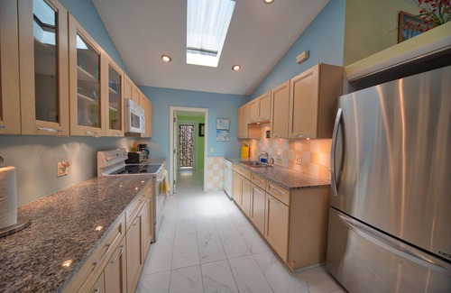 White St. Gallery Maison | South Street Cottage: Bright & ensoleillée dans un quartier Casa Marina