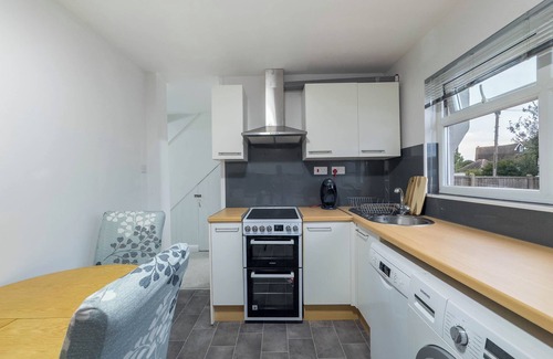 Westcliff-on-Sea Maison | Southend Retreat King Suite
