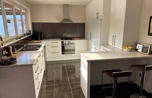Springfield Maison | Southern Alps on your doorstep! Cozy, quiet private home in a friendly community