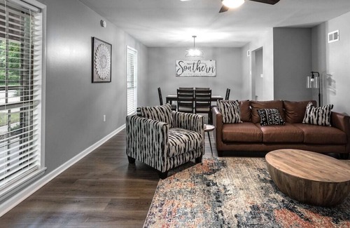 Conway Maison | Southern Comfort. 3bd/2ba house in downtown Conway