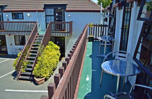 Merivale Hôtel | Southern Comfort Motel