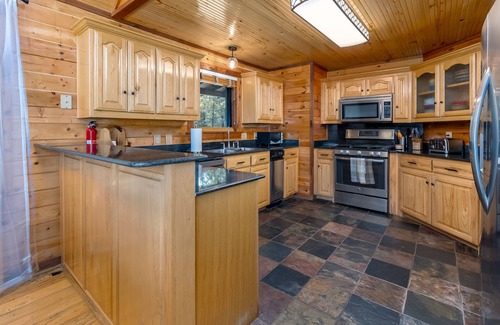 Muenster Cabine | Southern Comfort: The Bluff's at Saint Jo