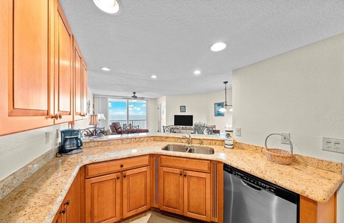Ponce Inlet Appartement | Oceanfront Condo with Private Balcony at South Point on Traffic Free Beach Unit 506