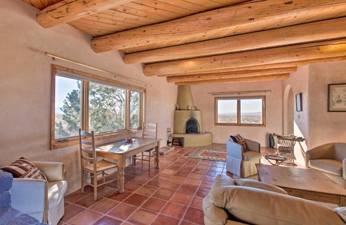 El Prado Maison | Southwest Home with 360-Degree Mtn View, Ski Nearby!