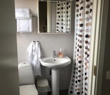 Mjolby Municipality Lit Et Petit-Déjeuner | Spångholmen Bed & Breakfast AB