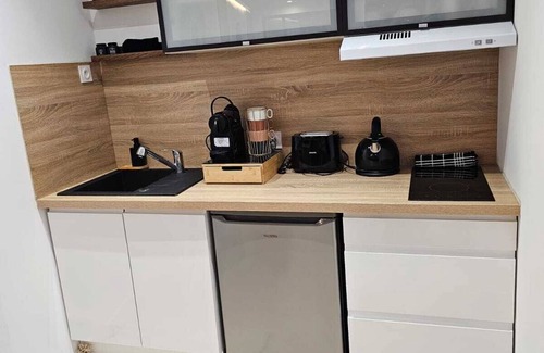 Clermont-l'Herault Appartement | Appartement SPA - W & M Suite