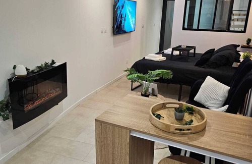 Clermont-l'Herault Appartement | Appartement SPA - W & M Suite