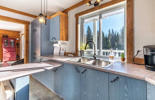 Mauricie Chalet De Ski | Spa & Game room - Chalet du Loup