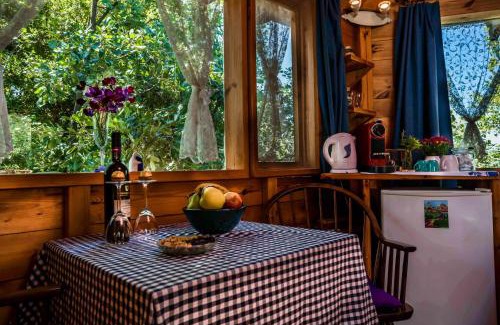 Amirim Maison | Spa in The Woods - B&B in Amirim