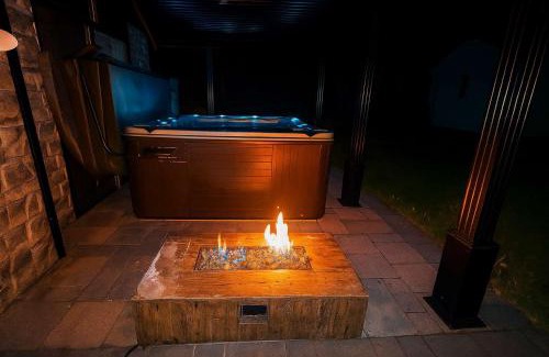 Saint-Zacharie Chalet De Ski | Spa & Nature Waterfront - Le Chalet Le Shack